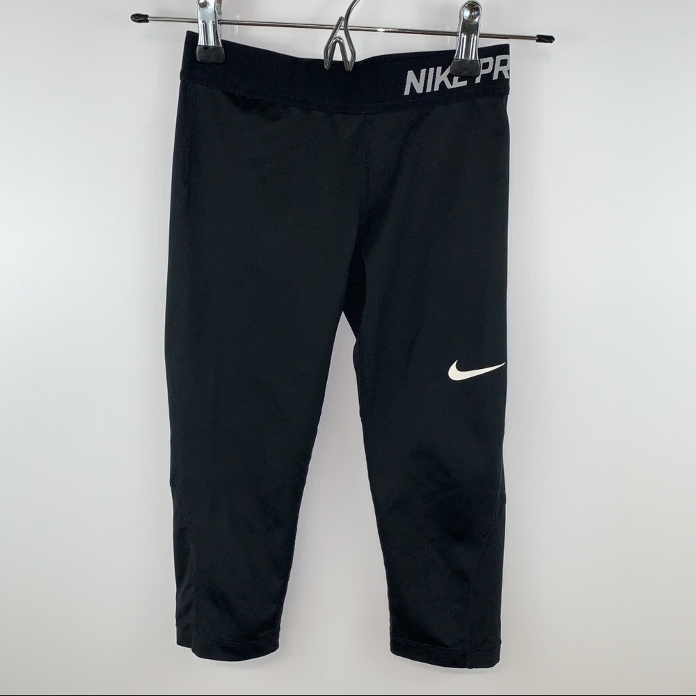 Nike Pro Dri Fit Black Capri Activewear Kids Small